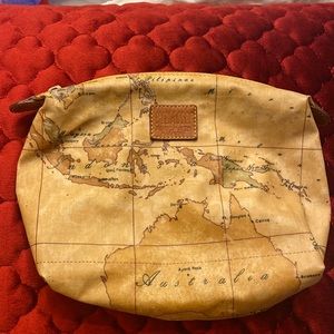 Alviero martini beauty case bag